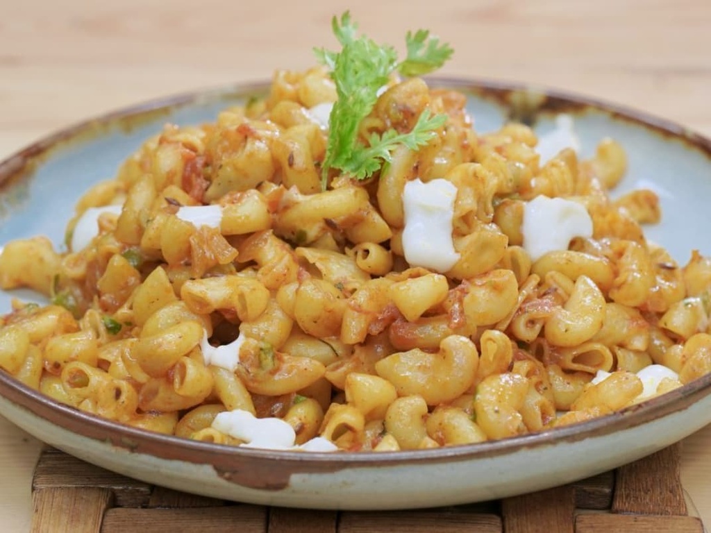 Monday Lunch - Cheesy Masala Macaroni Pasta with Garlic Bread, Corn Nachos, and Salsa